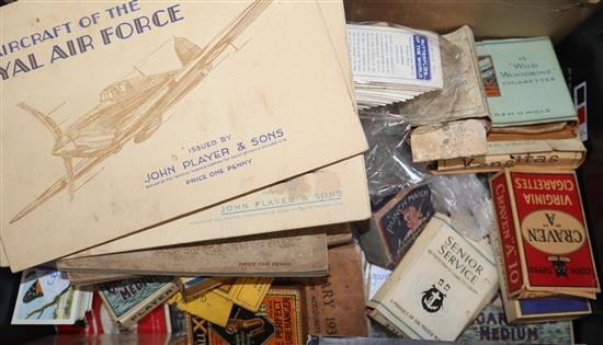 A quantity of assorted cigarette and tea cards